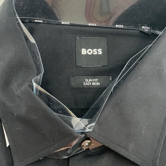BOSS Slim Fit Easy Iron Dress Shirt Black Size 18
New With Tags - Picture 3 of 4